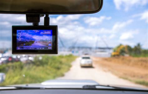 How To Choose The Best Dash Cam For Your Cars In 2025