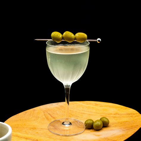 Dirty Martini Das Beste Rezept Für Den Herzhaften Drink