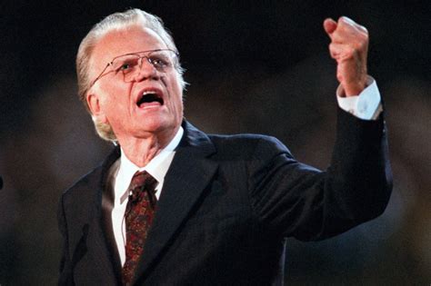 Evangelist Billy Graham Dies At Age 99 Reached Millions