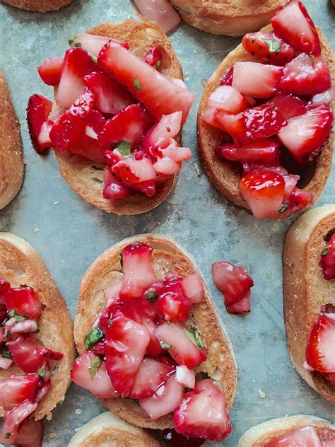 Strawberry Bruschetta Recipe