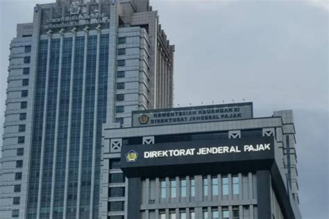 Lampaui Target Penerimaan Pajak Tembus Rp Triliun Di