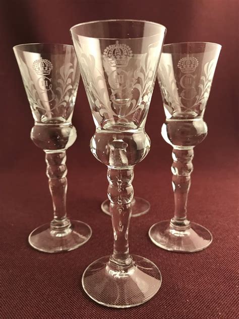 Reijmyre Gustav III 3 St Snaps Glas Glasprinsen