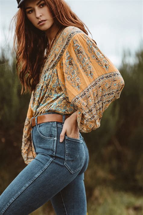 Boho Blouse 2018 Autumn Vinatge Golden Floral Print Blouses Hippie O