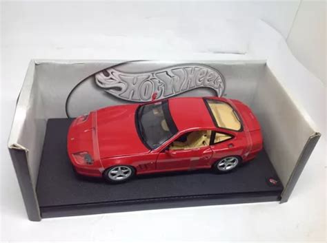 Miniatura Hot Wheels Ferrari Maranello Frete Gr Tis