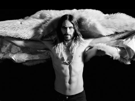 Thirty Seconds To Mars Lança Novo Single Já Com Clipe Conheça Stuck