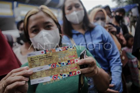 Pasar Rakyat Dan Bazar Umkm Bumn Antara Foto