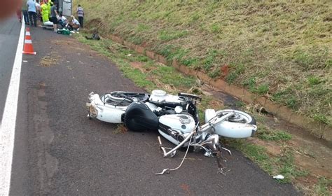 Br Motociclista Tem P Amputado Ap S Colidir E Ser Arrastado Por