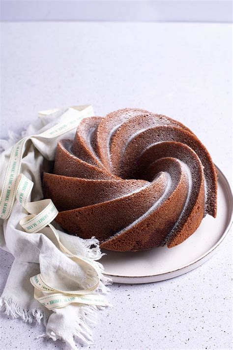 Bizcocho Bundt Marmoleado De Vainilla Y Chocolate