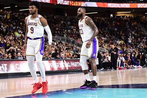 Lakers Lebron James Bronny James Become First Father Son Duo To Share