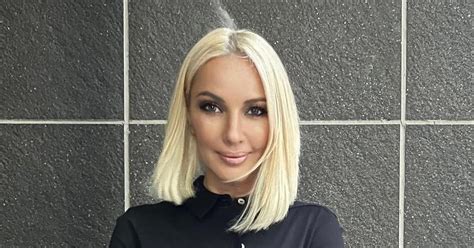 51 Year Old Lera Kudryavtseva Showed A Figure In A Bikini Without