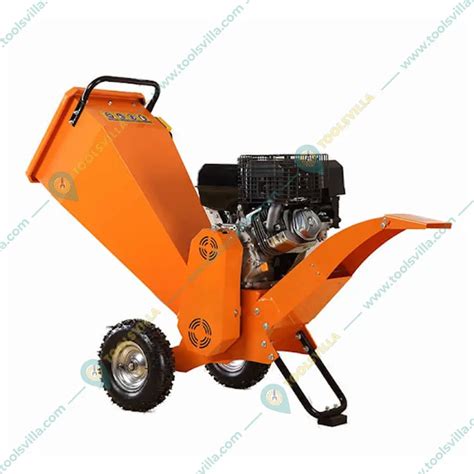 Fuel Operated Wood Chippershredder Mulcher With 70 Mm Shredding