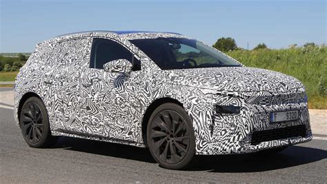 New Skoda Elroq SUV - pictures | Auto Express