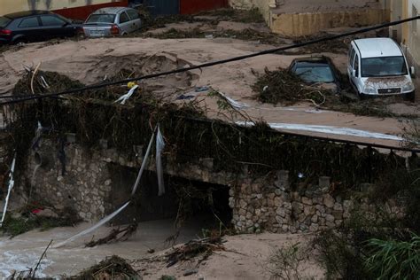 Chuva Causa Inunda Es Fecha Dois Aeroportos E Deixa Mortos No Sul Da