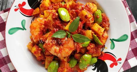 Resep Sambal Goreng Kentang Udang Petai Oleh Wiena Tan Cookpad