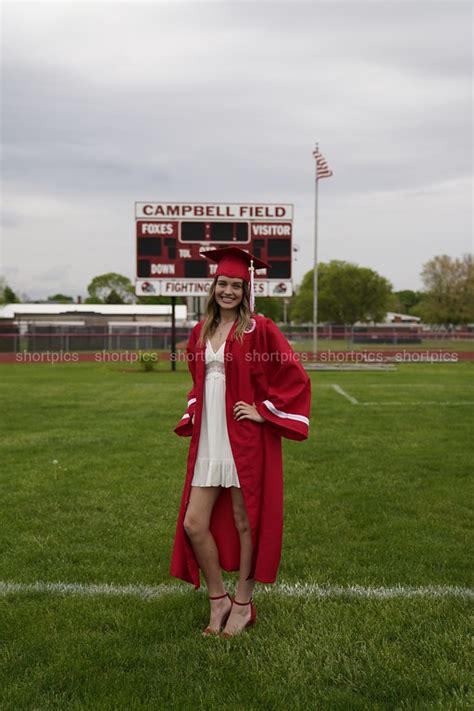 2021 Kendall Carlson Grad Pictures Shortpics