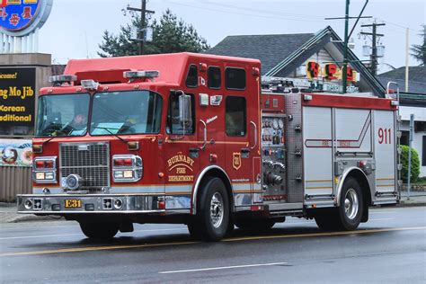 Burnaby Fire Department Engine 31 Hall 7 Emergency Photography Flickr