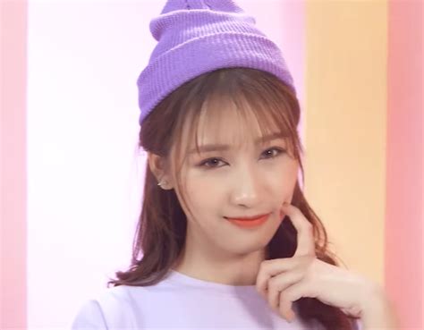 Hot Girl World Cup Khi N Nam Th N Tr Th Nh T Nh Ch Tr N S Ng Truy N H Nh