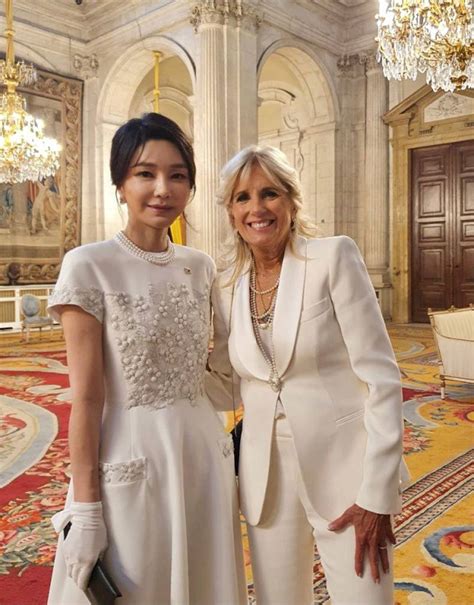 First Lady Kim, Queen Letizia of Spain Talk K-beauty, Being the Same ...