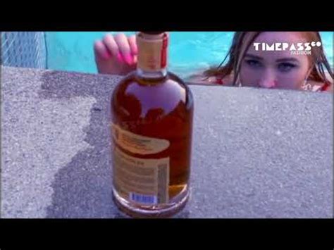 動画Topless Micro bikini girl Big buttsビキニボディбикини топлес 时尚女孩比基尼裸照 فتاة بيكيني عاريات 패션 소녀