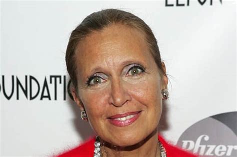 The 13 Best Danielle Steel Books According To Readers Including Suspects