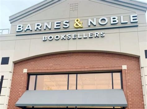 Gmu Professor And Author Will Help Open Restons New Barnes And Noble