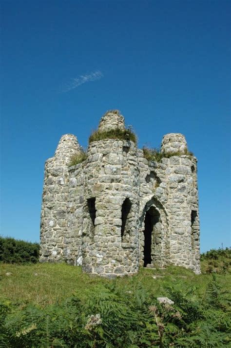 Castle An Dinas Rogers Tower Cornwall Guide Images