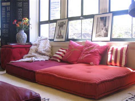 Floor Cushions: 80 Beautiful Floor Cushions Ideas You'll Love