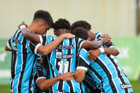 Grêmio vence o Inter SM e mantém melhor campanha do Gauchão Sub 17