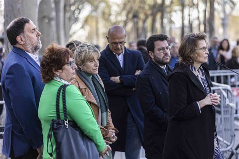 Junqueras Romeva I Bassa Demanen Al Tc Esmenar El Suprem Per L