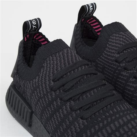 Adidas Originals Nmd R1 Stlt Primeknit Triple Black Core Black Utility Black Solar Pink