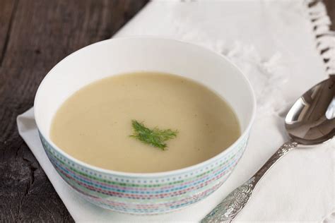 Fennel soup - ohmydish.com