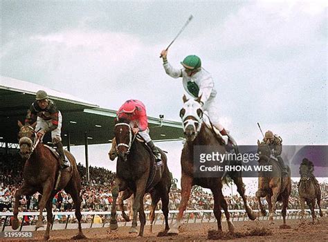 Pat Day Jockey Photos And Premium High Res Pictures Getty Images