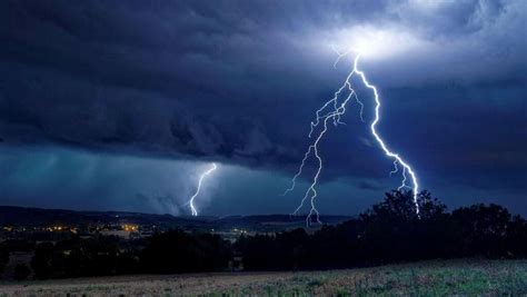 Météo une nouvelle dégradation orageuse attendue ce vendredi soir