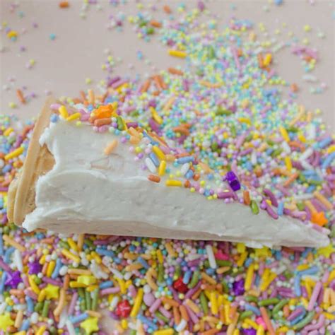 Unicorn Cake - Childhood Magic