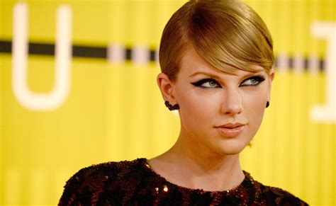 Taylor Swift Brasil Segundo Especialistas Veneno De Cobra Usada Por