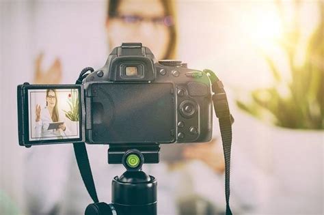 Как выбрать видеокамеру: обзор популярных моделей и технических ...