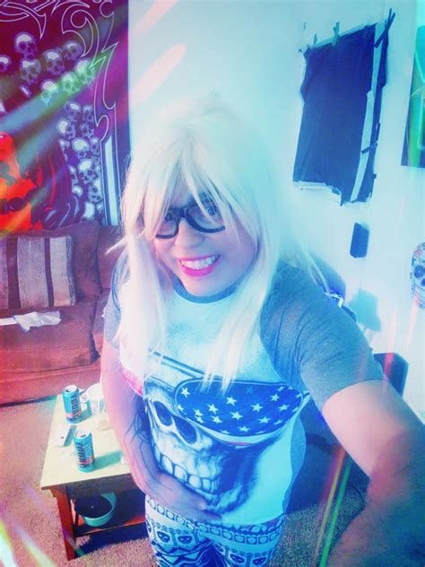 SexyLexi In Blonde Gorgeous Tranny Nude Pics XHamster