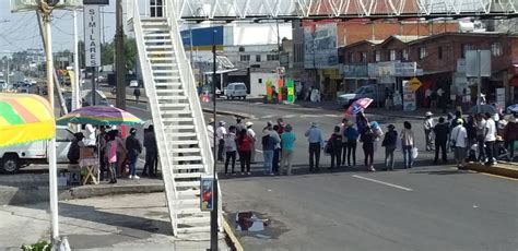 Cierran Pobladores De Papalotla La Tlaxcala Puebla Por Falta De Agua