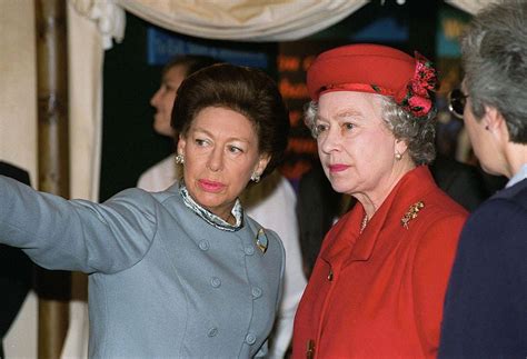 Queen Elizabeth And Princess Margaret Their Relationship In Photos