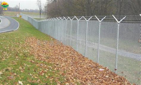 2mtr X 25mtr Galvanised Chain Link Fencing 50mm X 50mm Mesh 9 Gauge