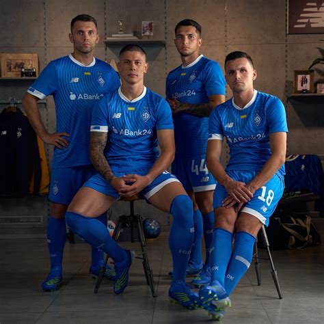 Dynamo Kyiv Away Kit