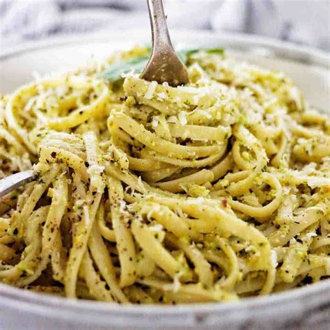 Linguine Al Pesto Sweet Caramel Sunday