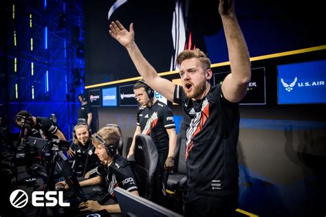 G2 i NAVI wygrywają na start fazy grupowej IEM Katowice 2023 Respawn pl