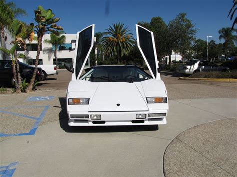 Lamborghini Countach Quattrovalvole Coupe Door L