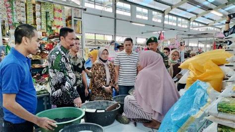 Stok Dan Harga Bahan Pokok Di Wajo Stabil Menjelang Ramadan Tribun