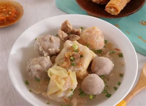 Tempat Makan Bakso Legendaris Di Malang Yang Menggoda Selera Ini