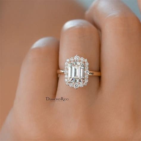 Antique Emerald Cut Engagement Rings