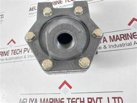 Wabco P52935 6 Quick Release Valve Aeliya Marine