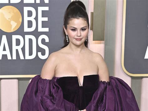 Dlisted Selena Gomez Hit Back At All The Body Shamers Who Criticized