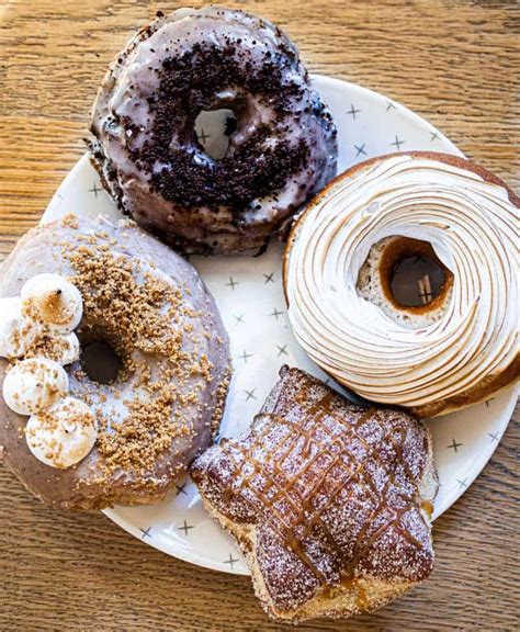 Best Donuts In Dallas 8 Top Donut Shops Female Foodie